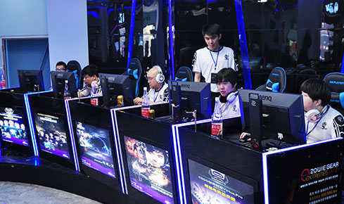 不懈的努力 不懈的努力