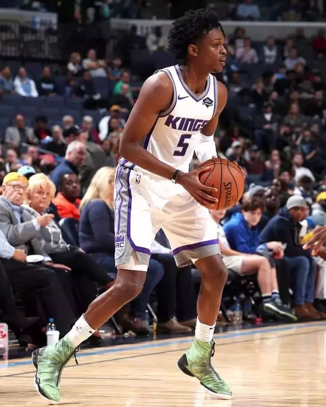 在世界羽毛 在世界羽毛