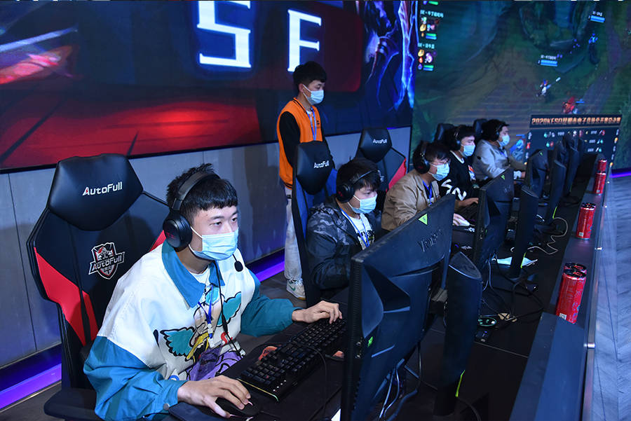 联盟冉冉升 联盟冉冉升