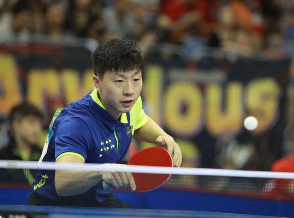 球员姓名 球员姓名