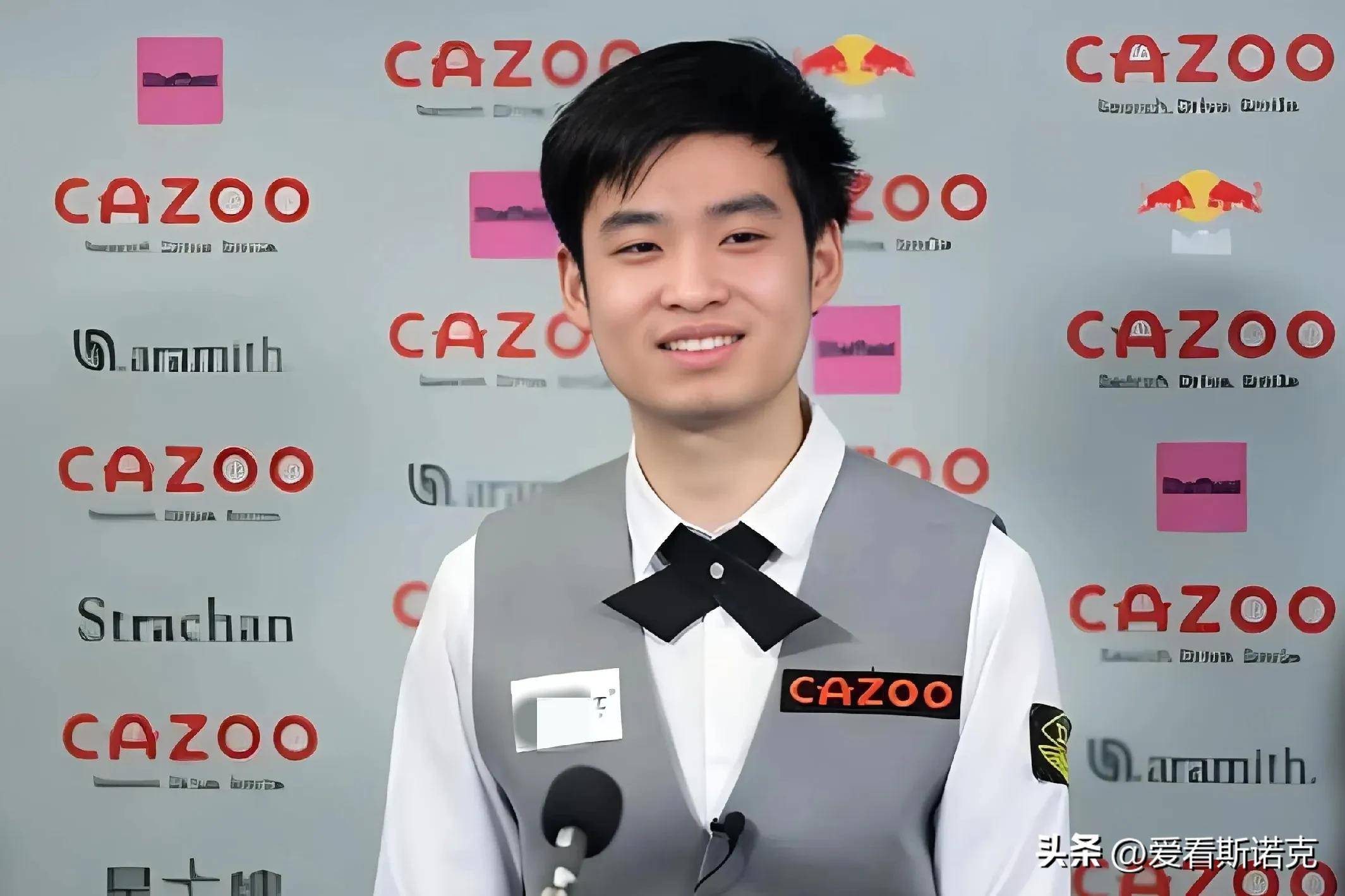 张氛围中 张氛围中