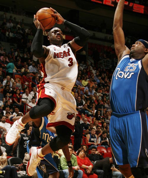 与传统港口 与传统港口