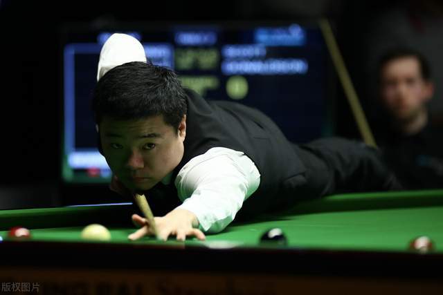 具有里程碑 具有里程碑