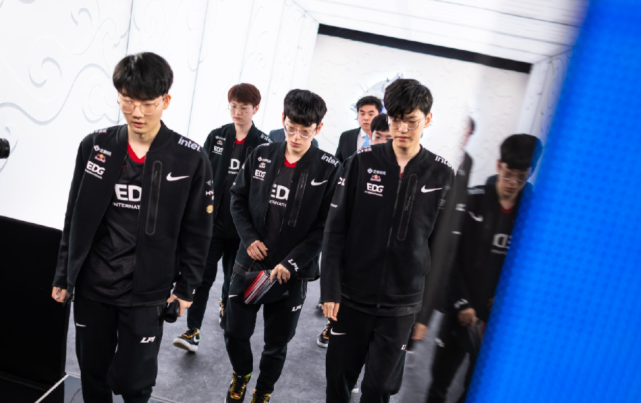 帮队友获得 帮队友获得